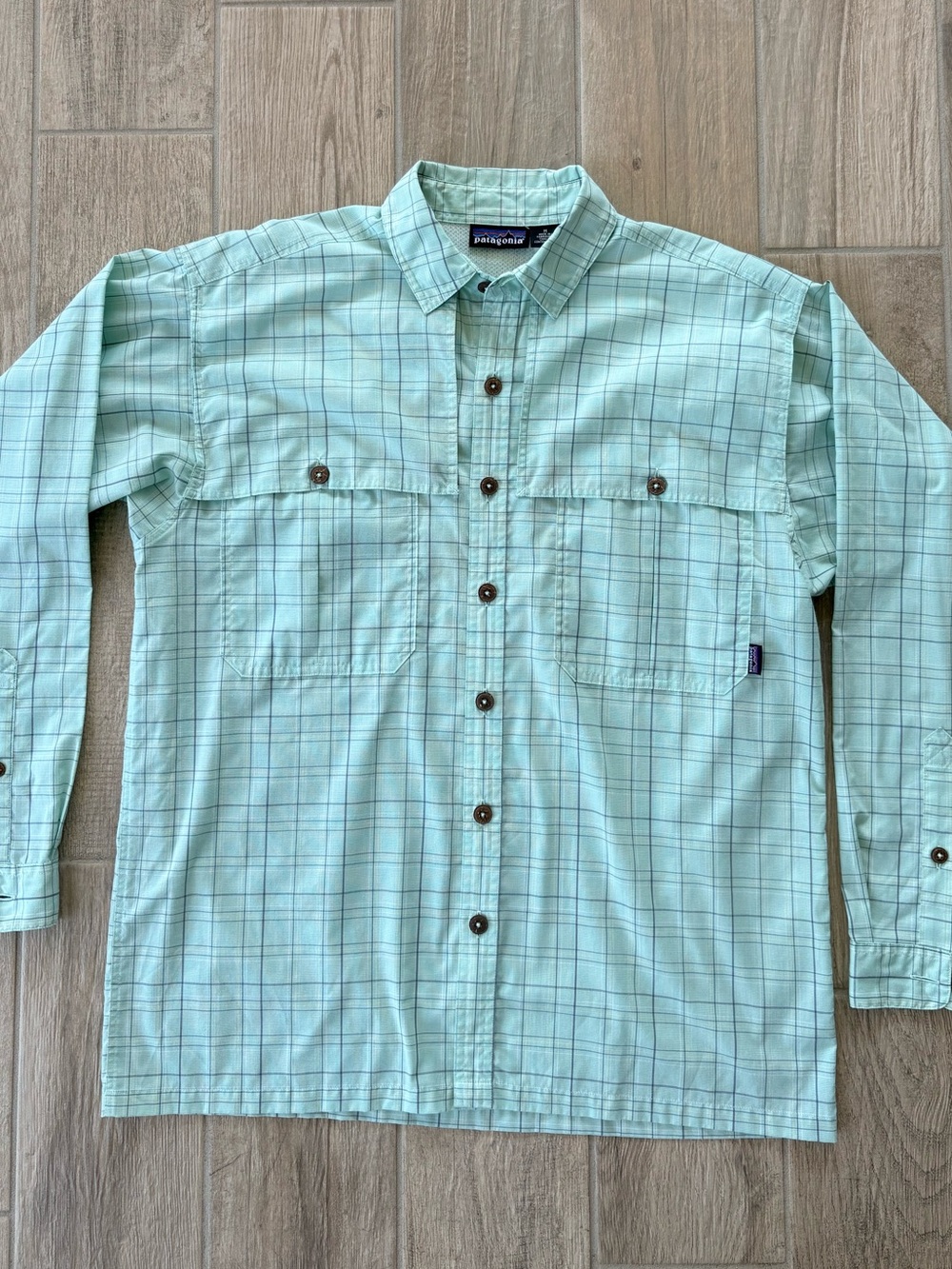 Patagonia Men’s Island Hopper Fishing Green Windowpane Casual Shirt Size Medium